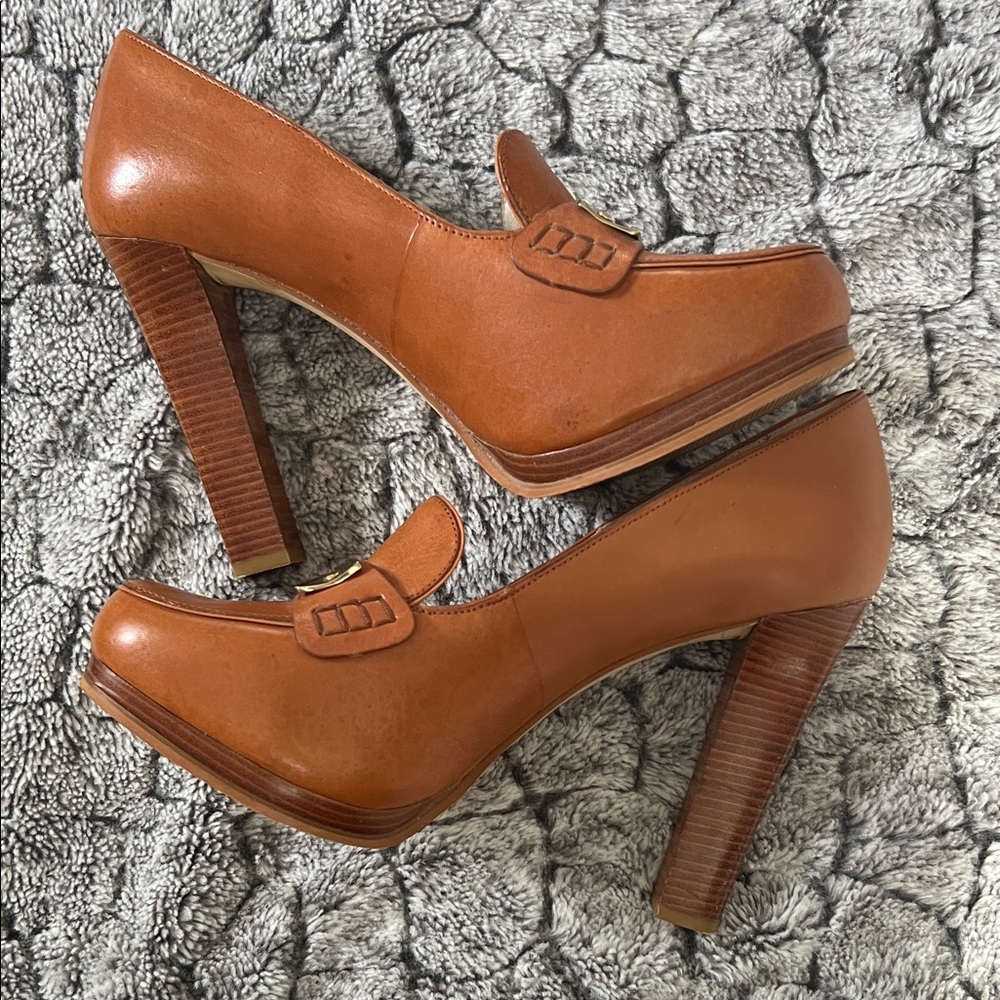 Michael Kors Tan Leather Loafer Heels 5” heel 1/4” platform